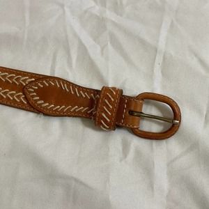 threaded belt